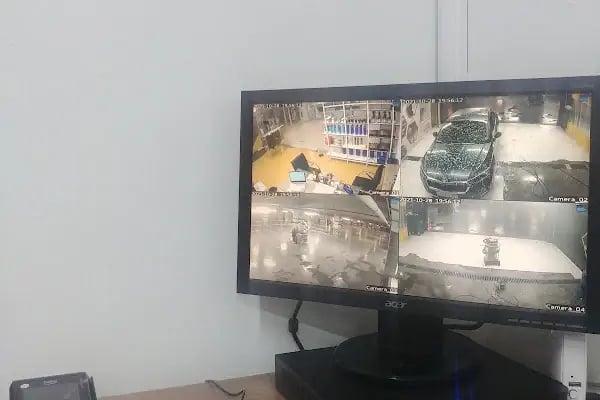 CARCHEF GARAGE - Resim 3