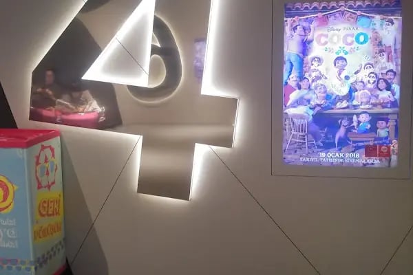 Paribu Cineverse Podium AVM - Resim 12