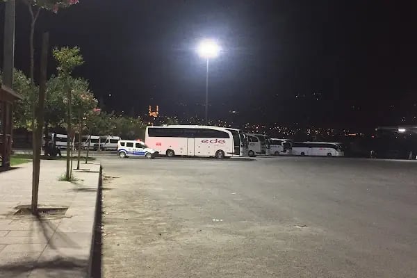 Kahramanmaraş Büyükşehir Belediyesi şehirlerarasi Otobüs Terminali - Resim 3