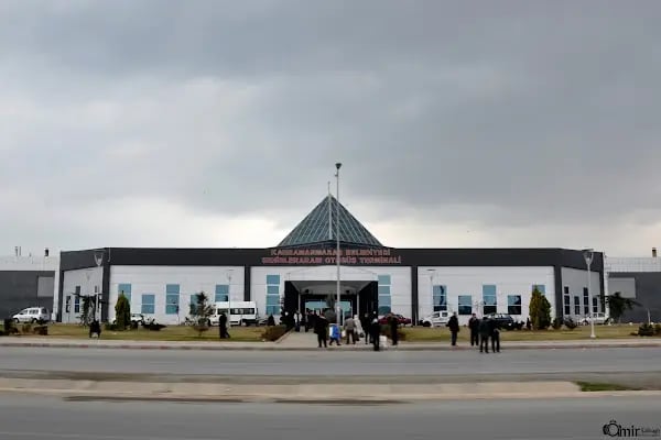 Kahramanmaraş Büyükşehir Belediyesi şehirlerarasi Otobüs Terminali - Resim 4