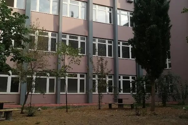 MCBÜ, Uygulamalı Bilimler Fakültesi - Resim 4