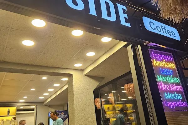 Asmalı Konak Cafe &amp; Bar - Resim 4