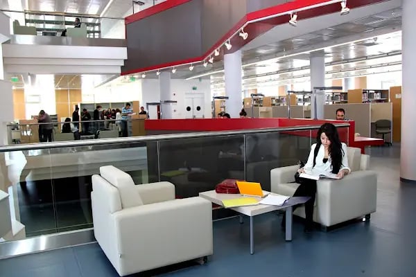 Çankaya Üniversitesi - Resim 6