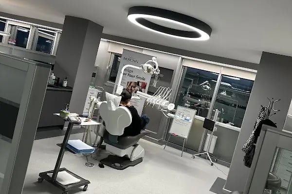 Özel Modern Ağız ve Diş Sağlığı Polikliniği (Şükrübey Şubesi) - Resim 10