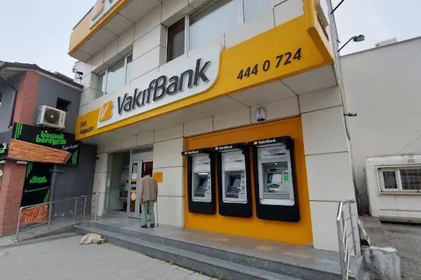VakıfBank Çarşı Adapazarı Şubesi - Resim 5