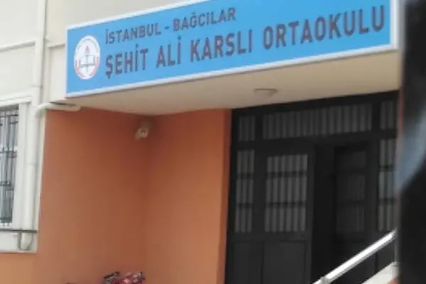 Şehit Ali Karslı Ortaokulu - Resim 2