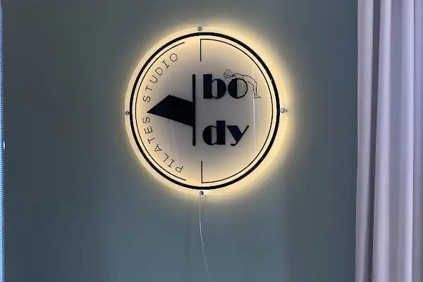 Y Body Pilates Studio - Resim 2