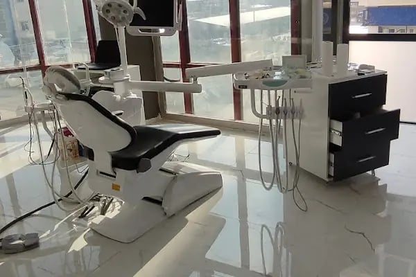 Özel Smile Center Van Ağız ve Diş sağlığı polikliniği - Resim 5