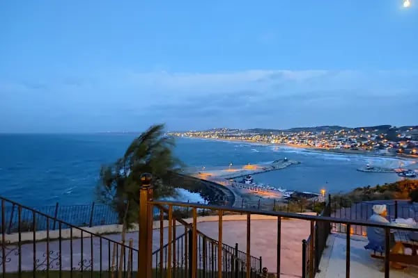 Arnavutköy Karaburun Mahalle Muhtarlığı - Resim 9