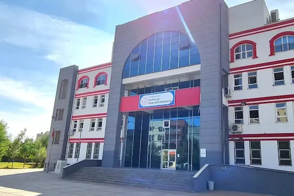 Bismil Kurtuluş İmam Hatip Ortaokulu - Resim 3