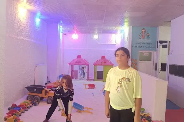 TUZz ANNE ÇOCUK FAST FOOD KAFE - Resim 4
