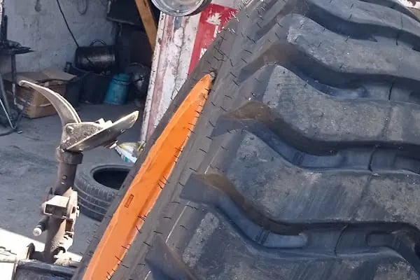 ŞanlıUrfa Oto Lastik ve Yol Yardımı - Resim 16