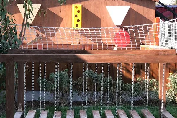 Uranüs Montessori Anaokulu - Resim 18