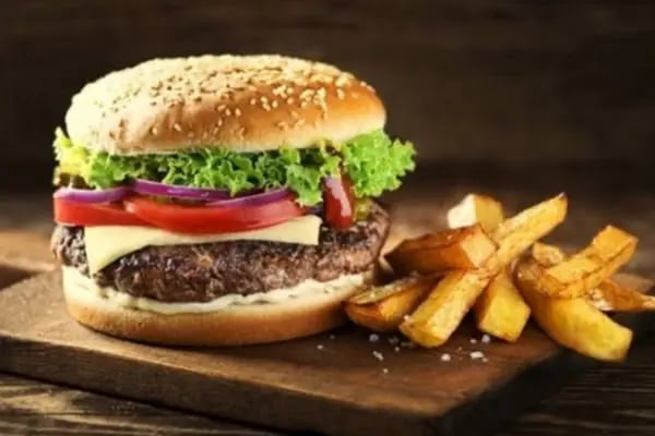 Karacan Cafe Hamburger - Resim 1