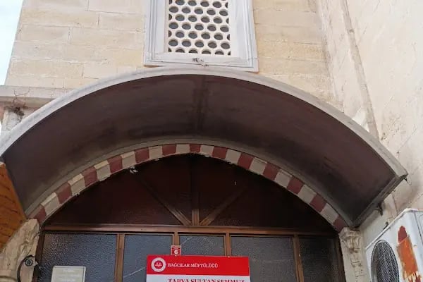 TABYA SULTAN ŞEHMUZ CAMİİ - Resim 15