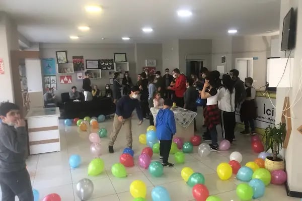 Yarınlar İçin Spor Otizm Özel Eğitim ve Rehabilitasyon Merkezi - Resim 6
