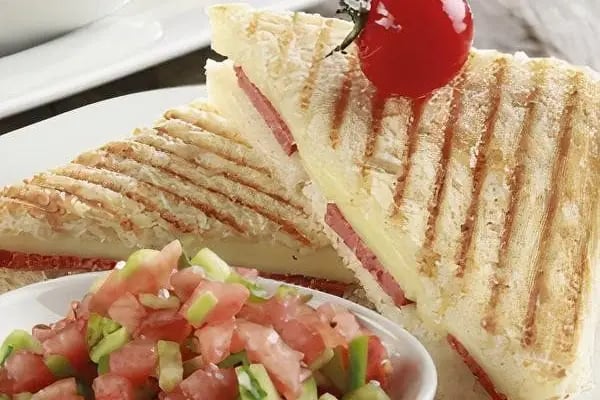 lujuria cafe &amp; restaurant - Resim 18
