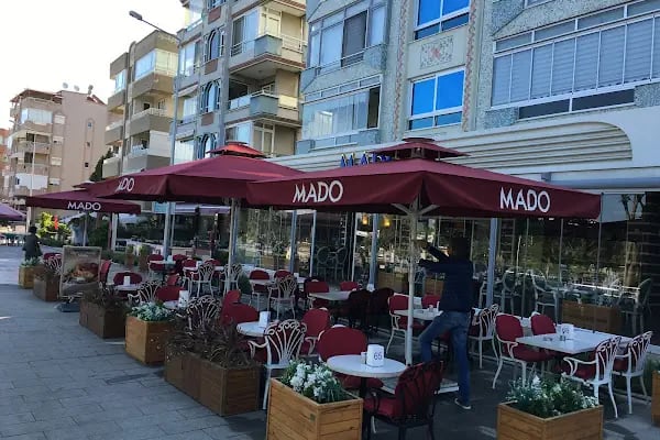 lujuria cafe &amp; restaurant - Resim 1