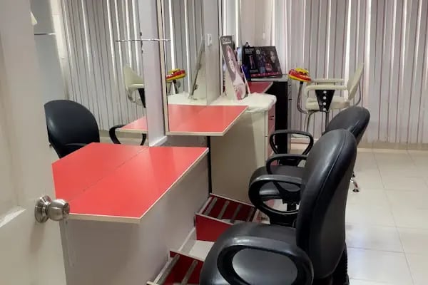 Sinan Özdemir Hair &amp; Makeup Studio - Resim 4