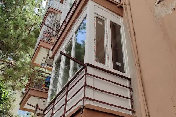 UĞURPEN DÖŞEMEALTI PVC ALÜMİNYUM DOĞRAMA CAMBALKON SİNEKLİK - Resim 7