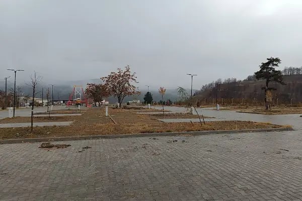 Harmancık Kamp Karavan Alanı - Resim 2
