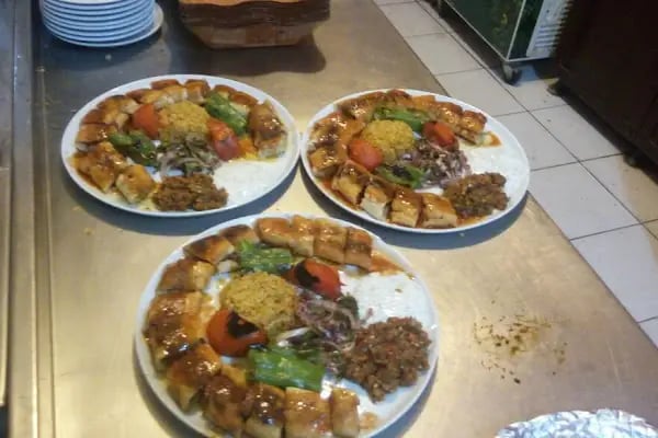 Kukla Cafe&amp;Pub - Resim 15