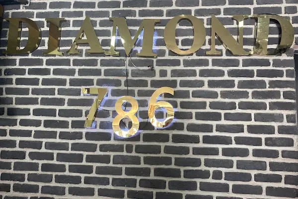 DİAMOND 786 ERKEK KUAFÖRÜ/Lazer Epilasyon/ Çocuk Kuaförü . - Resim 13