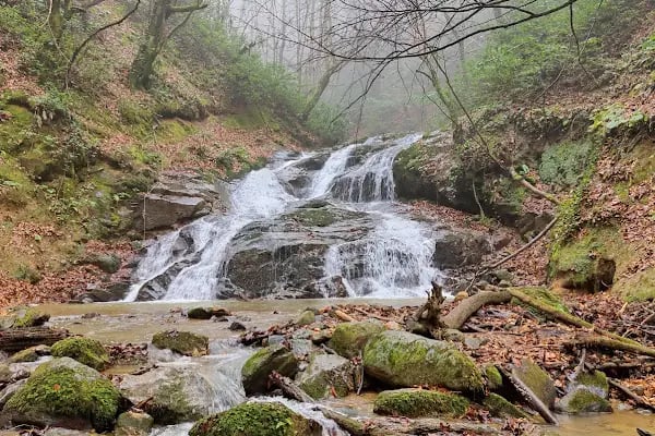 Nüzhetiye Şelalesi Trekking Parkuru - Resim 7