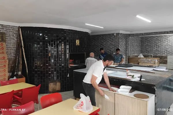 Gülpi Etli Pide, Pizza ve Lahmacun Salonu - Resim 17