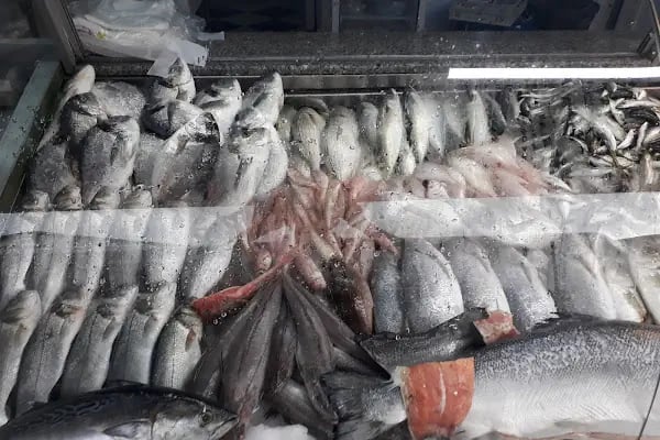 Dalaman Koyuncu Balık Market ve restaurant - Resim 6