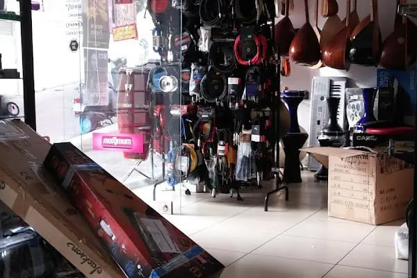 7nota Müzik Aletleri Alanya Guitar Shop - Resim 13