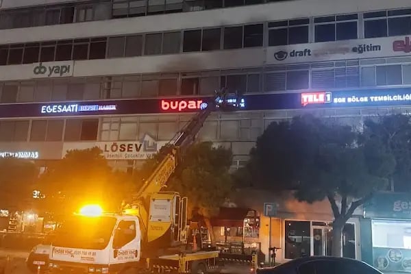 İtalya Konsolosluğu - Resim 13