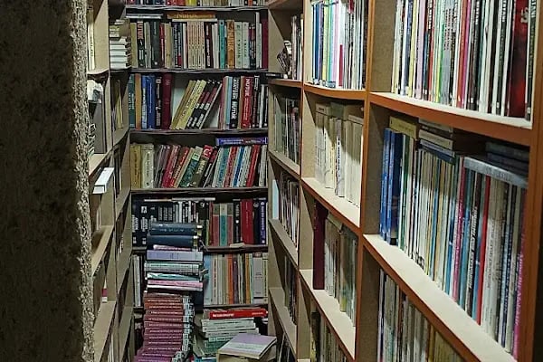 Alperen Kitabevi Sahaf ve Geri Dönüşüm Hizmetleri - Resim 10
