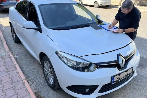 DELUXE RENT A CAR - Resim 15