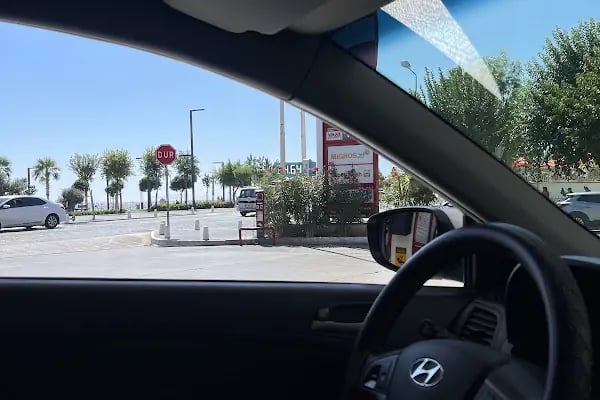 DELUXE RENT A CAR - Resim 11