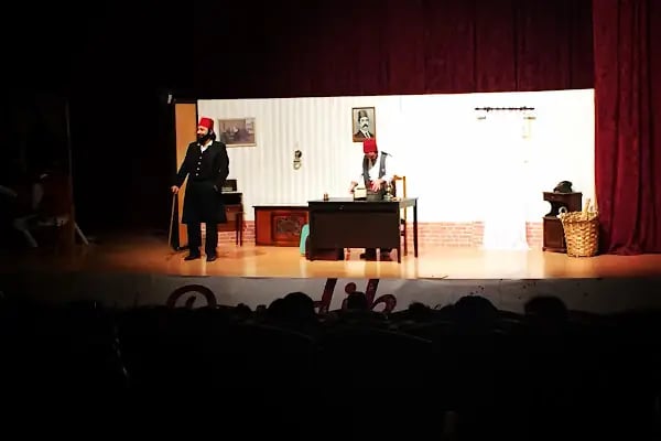 Ada Sanat Tiyatrosu - Resim 5