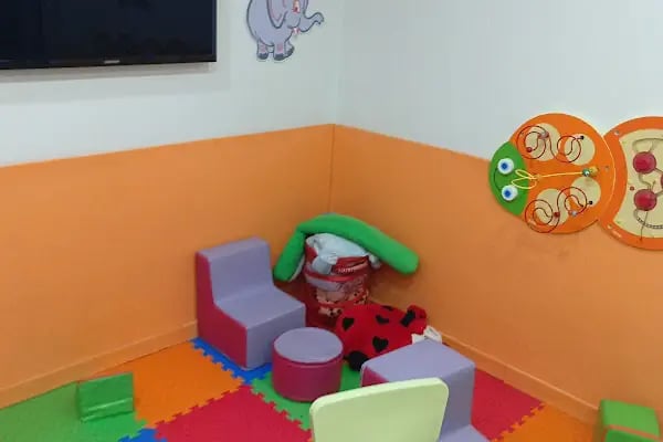 Turkuaz Ağız ve Diş Sağlığı Polikliniği - Resim 17