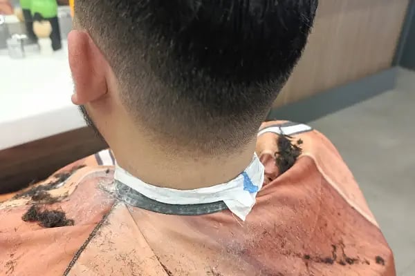 ERKEK KUAFÖRÜ MESUT - Resim 18