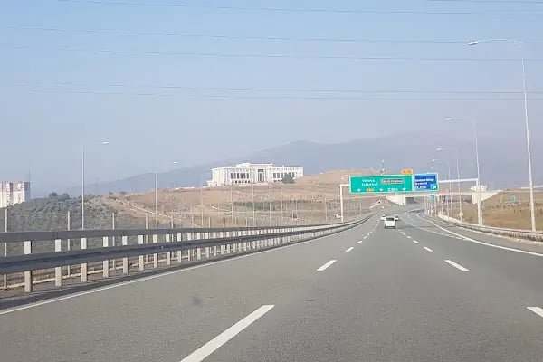 Gemlik Adalet Sarayı - Resim 4