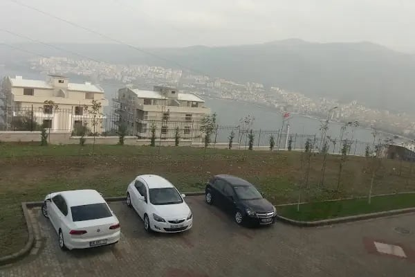 Gemlik Adalet Sarayı - Resim 13