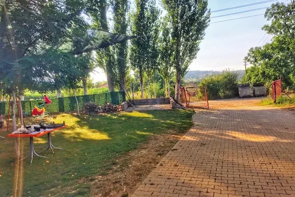 Zirve Restoran Aile Pansiyon - Resim 8