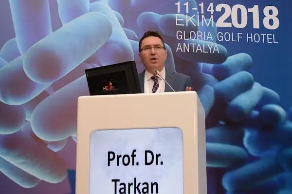 Prof. Dr. Tarkan Karakan - Resim 1