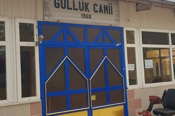 Güllük Cami - Resim 19
