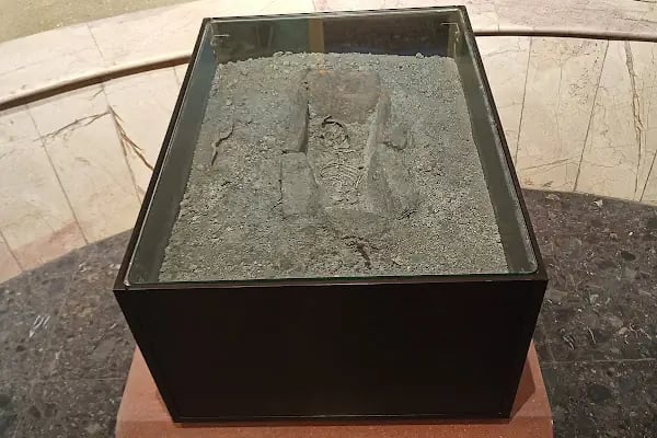 İzmir Arkeoloji Müzesi - Resim 19