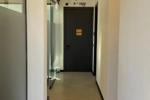 Bodrum Dental Ağız ve Diş Sağlığı Polikliniği Alev Kumbaracı - Resim 11