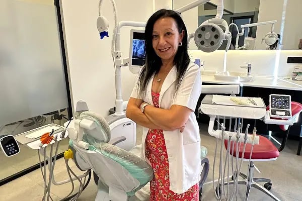 Bodrum Dental Ağız ve Diş Sağlığı Polikliniği Alev Kumbaracı - Resim 10
