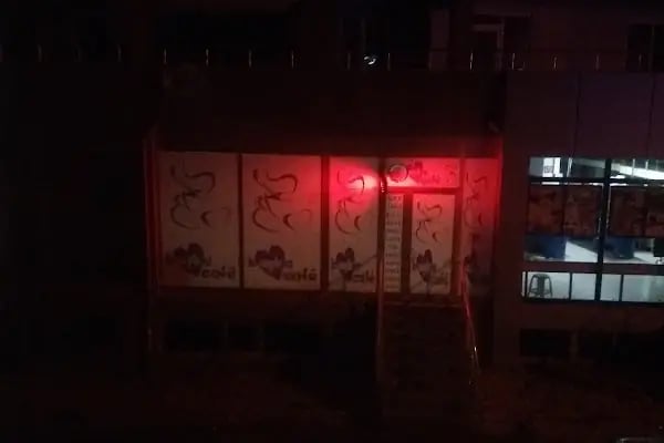 Başka Kafe - Resim 2