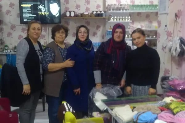 Örgü Cafe BERGAMA - Resim 4