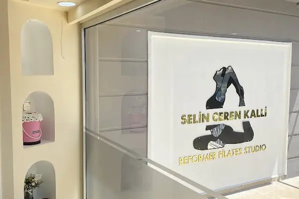 SELİN CEREN KALLİ REFORMER PİLATES STUDİO - Resim 3