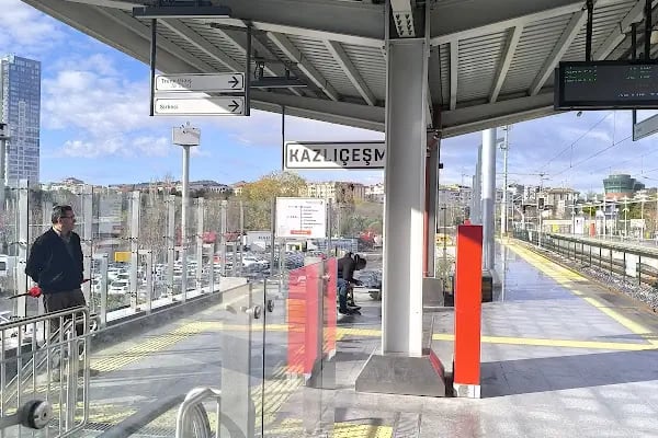 Kazlıçeşme raylı tren hattı - Resim 4